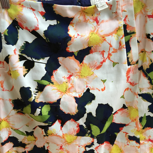 J Crew Adorable Floral Print Mini Skirt - Picture 4 of 4